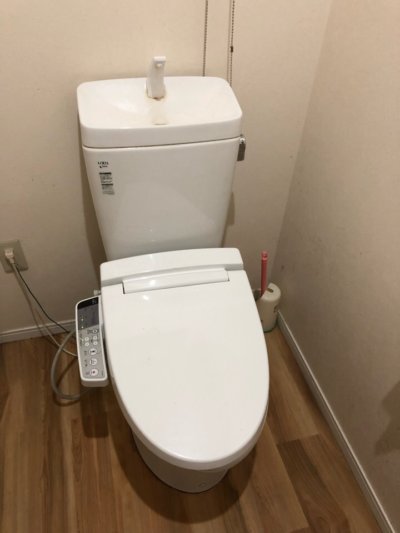 成田ゆめ牧場のシャワー室のトイレ